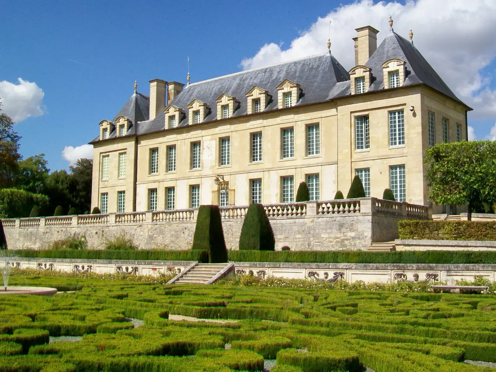 Nettoyage de façade Auvers-sur-Oise — village de Van Gogh et château d'Auvers